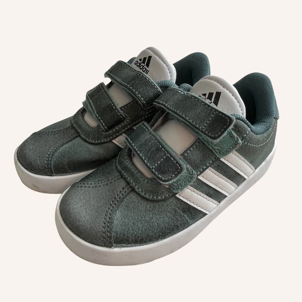 ADIDAS kids shoes size US 10K green white velcro excellent condition